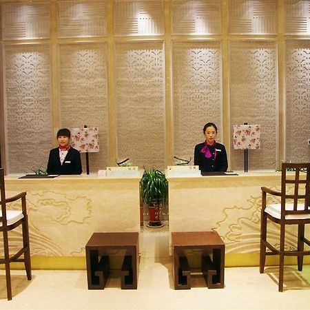 Royal Run Hotel Liaocheng Esterno foto
