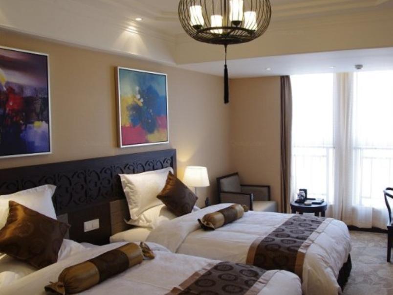 Royal Run Hotel Liaocheng Esterno foto